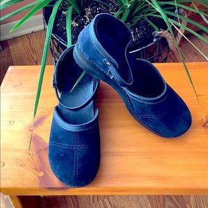 COPY - Dansko 42 Blue Suede Madrigal Clog